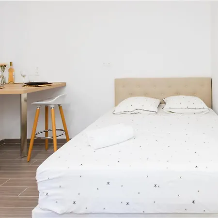 Apartament Joli Renove - Au Coeur De - Dt